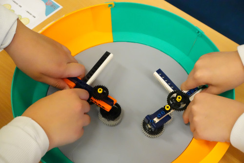 「STEM LEGO戰鬥陀螺」